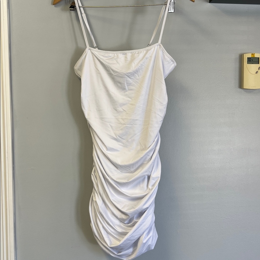 Body-con Ruched Spaghetti Strap White Mini Dress Sz L